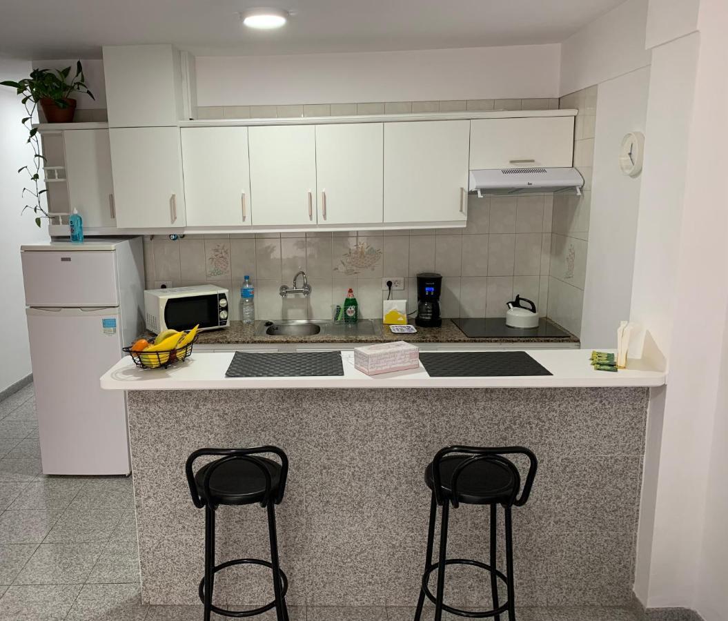 Vivienda Vacacional A 50 Metros De La Playa Puerto de Santiago  Buitenkant foto
